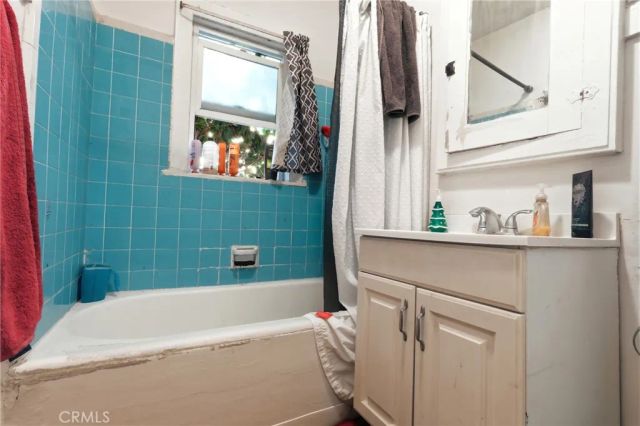 478 N Campus, Upland, CA 91786