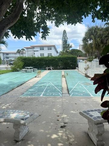 2060 NE 1ST Street 9, Deerfield Beach, FL 33441