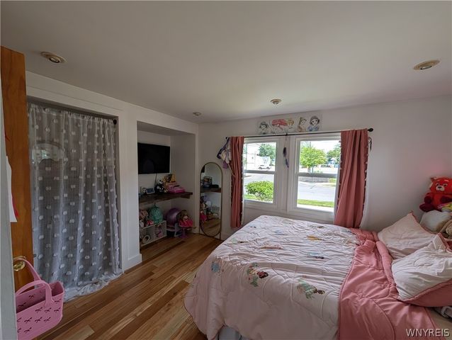 88 Highland Avenue, Tonawanda, NY 14150