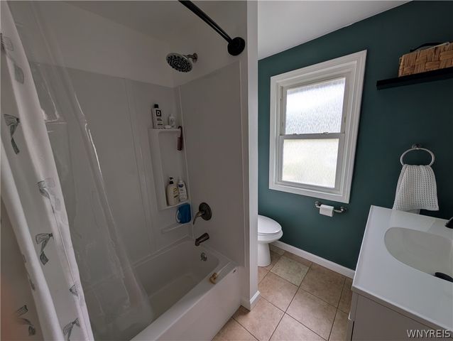 88 Highland Avenue, Tonawanda, NY 14150