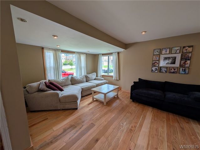 88 Highland Avenue, Tonawanda, NY 14150