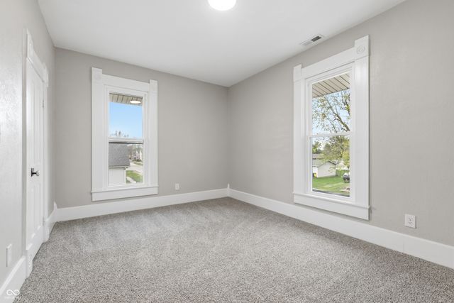 350 S Broadway Street, Atlanta, IN 46031