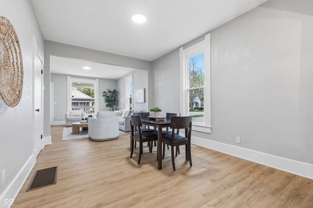 350 S Broadway Street, Atlanta, IN 46031