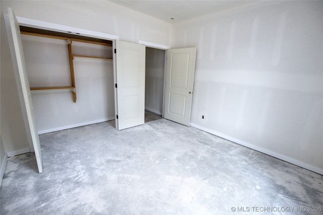 18834 W Hunters Court, Park Hill, OK 74451