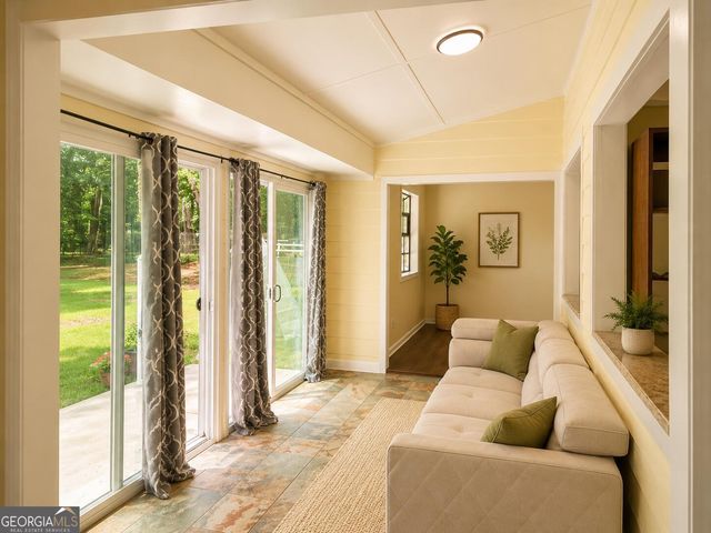 120 Glendale Drive, Peachtree City, GA 30269