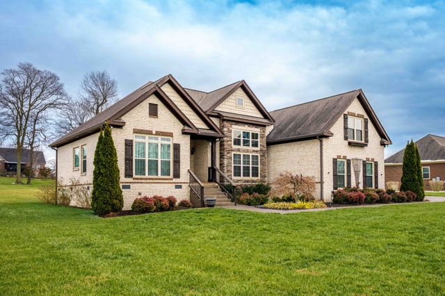 3039 Cross Gate Ln, Columbia, TN 38401