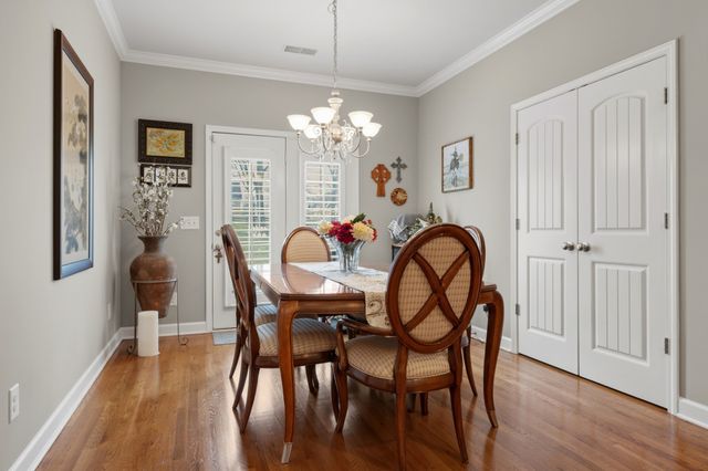 3039 Cross Gate Ln, Columbia, TN 38401