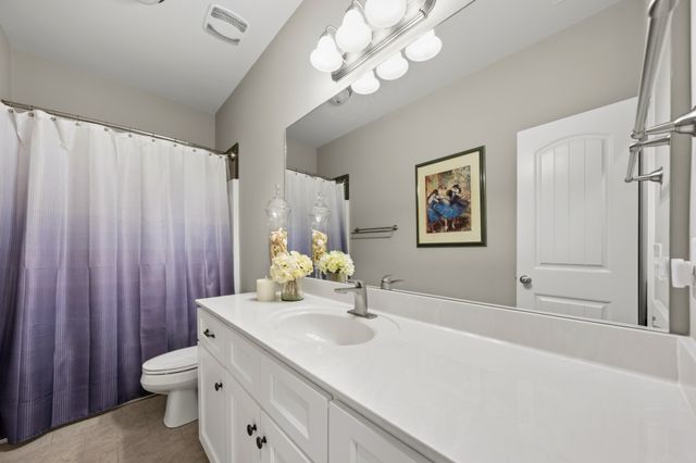 3039 Cross Gate Ln, Columbia, TN 38401