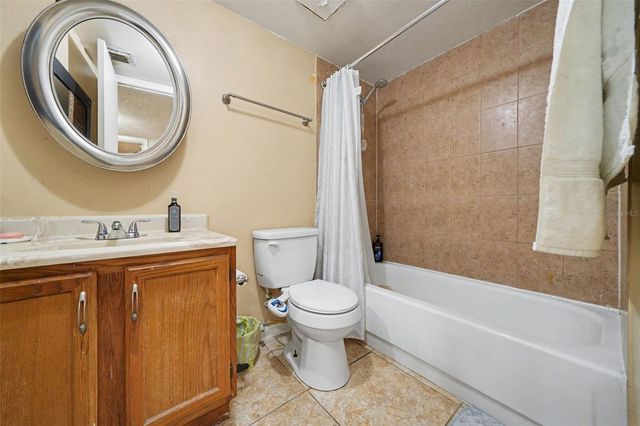 4307 S SEMORAN BOULEVARD 2, Orlando, FL 32822