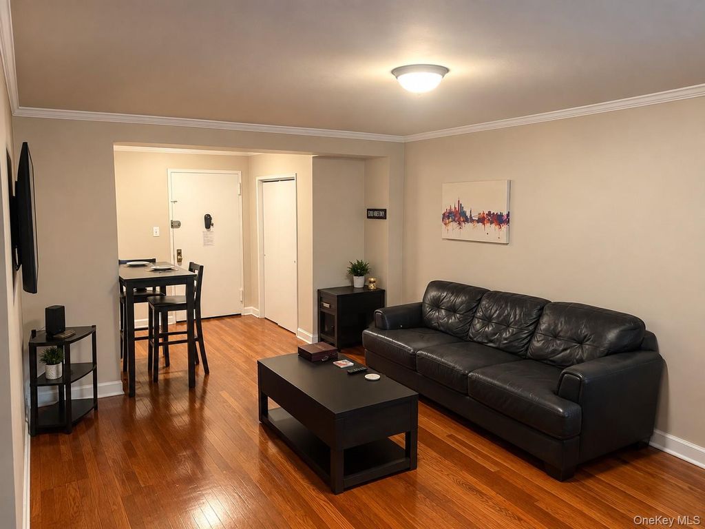 84-20 153rd Avenue 6F, Howard Beach, NY 11414 — photo 5
