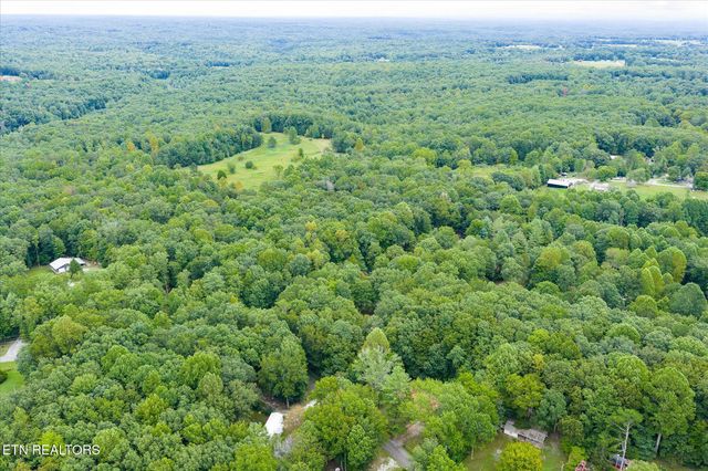 350 Colditz Rd, Jamestown, TN 38556