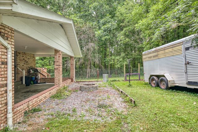 350 Colditz Rd, Jamestown, TN 38556