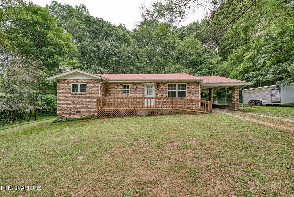 350 Colditz Rd, Jamestown, TN 38556
