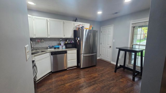868 Overview Drive, Lexington, KY 40514