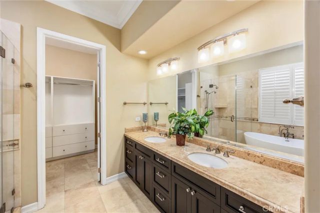 4412 Signature Dr, Corona, CA 92883