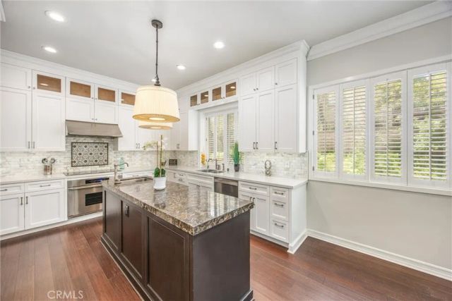 4412 Signature Dr, Corona, CA 92883