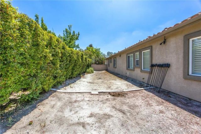 4412 Signature Dr, Corona, CA 92883