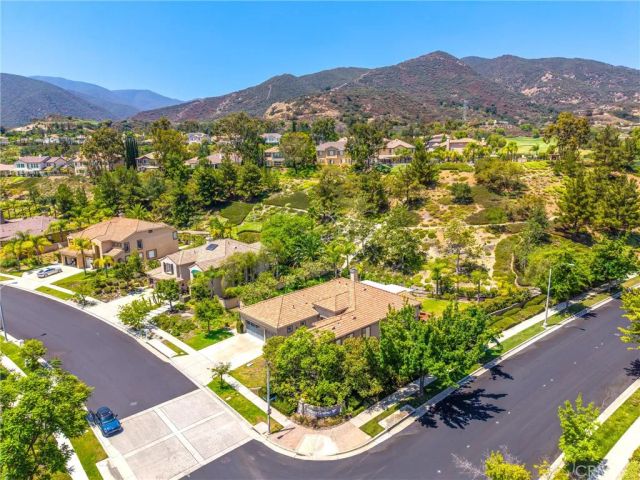 4412 Signature Dr, Corona, CA 92883