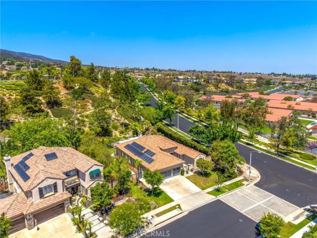 4412 Signature Dr, Corona, CA 92883