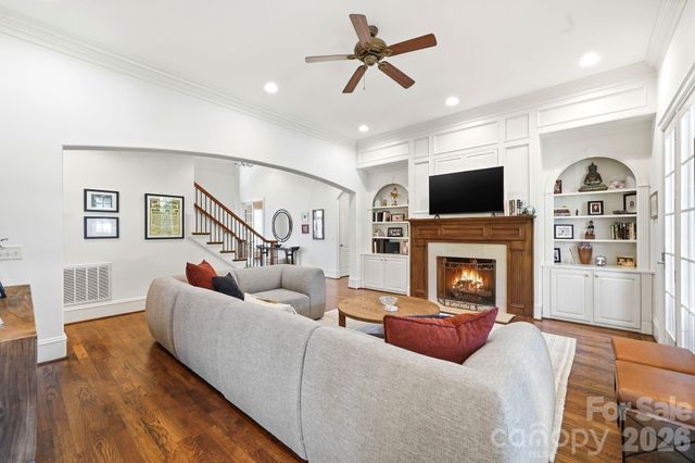 11120 Mcclure Manor Drive, Charlotte, NC 28277