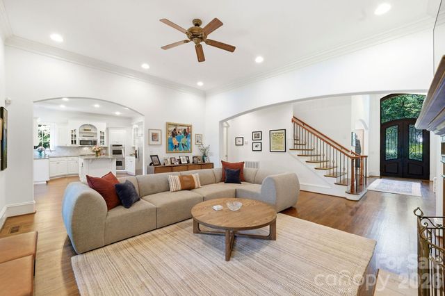 11120 Mcclure Manor Drive, Charlotte, NC 28277