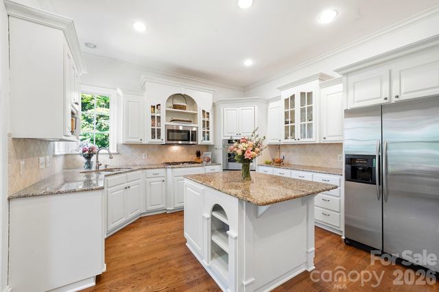 11120 Mcclure Manor Drive, Charlotte, NC 28277