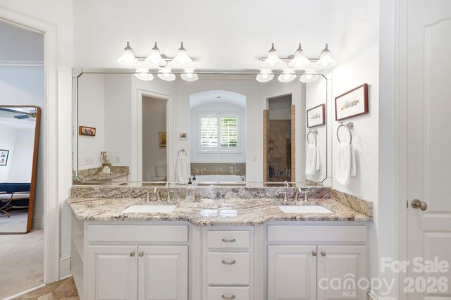 11120 Mcclure Manor Drive, Charlotte, NC 28277