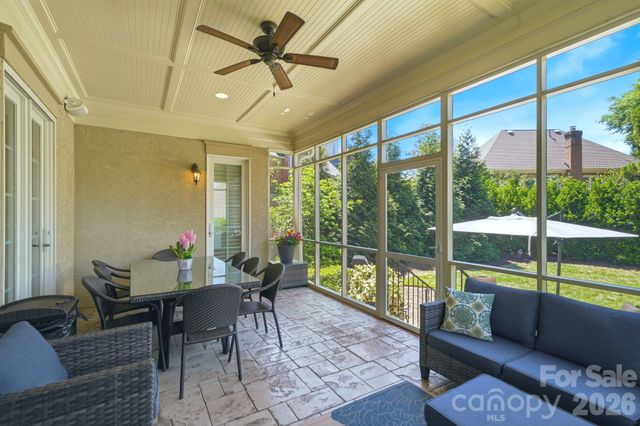 11120 Mcclure Manor Drive, Charlotte, NC 28277