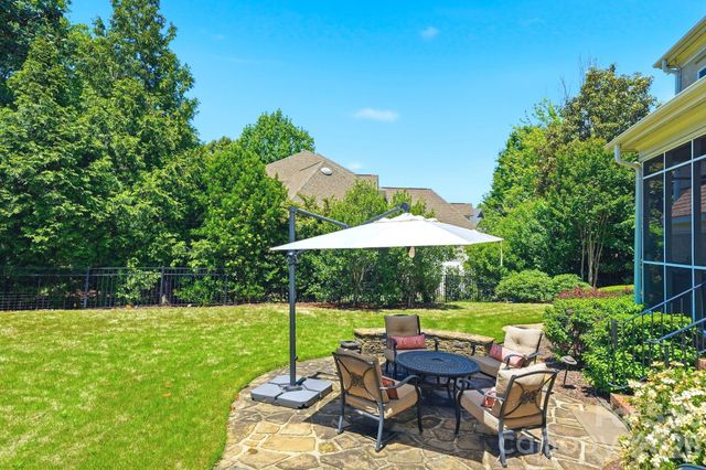 11120 Mcclure Manor Drive, Charlotte, NC 28277