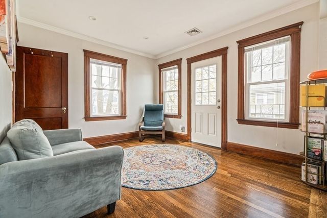 36-38 Saint Gregory 2, Boston, MA 02124