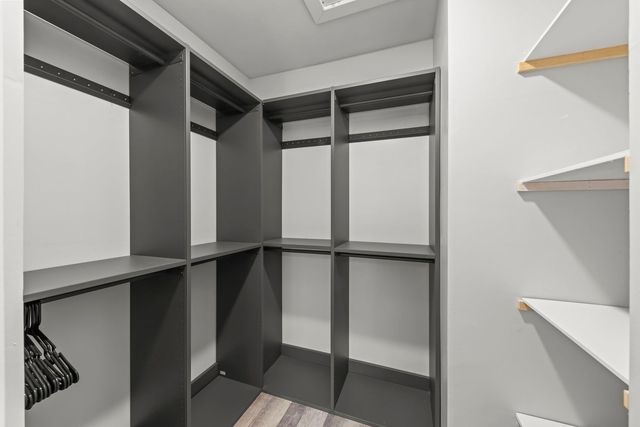 6386 Kindling Court, Lisle, IL 60532