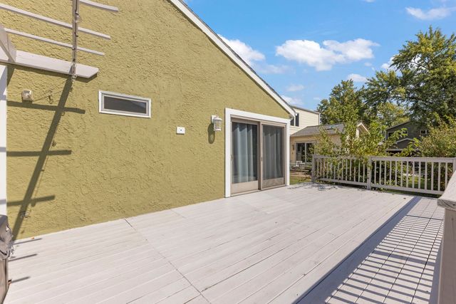 6386 Kindling Court, Lisle, IL 60532