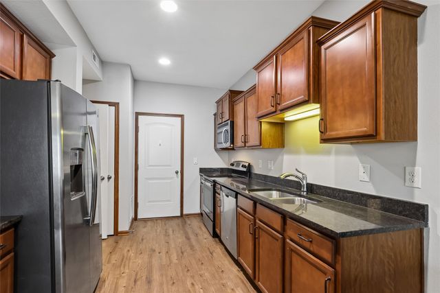 1224 NE 7th Lane, Ankeny, IA 50021