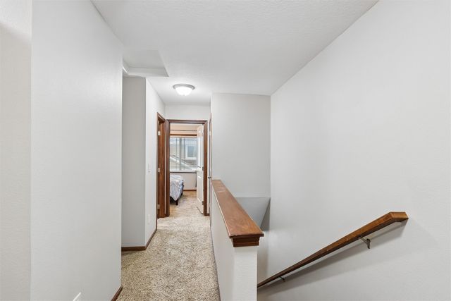 1224 NE 7th Lane, Ankeny, IA 50021