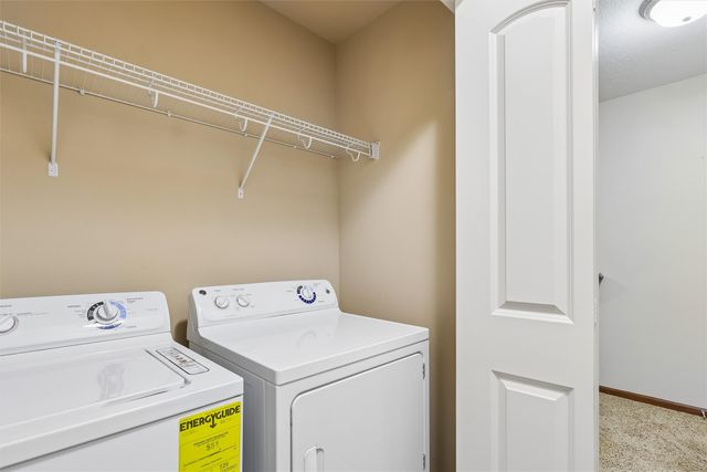 1224 NE 7th Lane, Ankeny, IA 50021