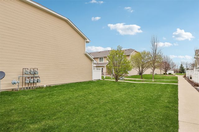 1224 NE 7th Lane, Ankeny, IA 50021