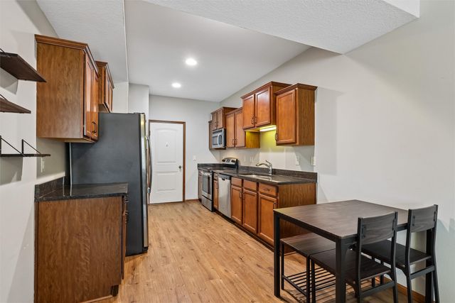 1224 NE 7th Lane, Ankeny, IA 50021