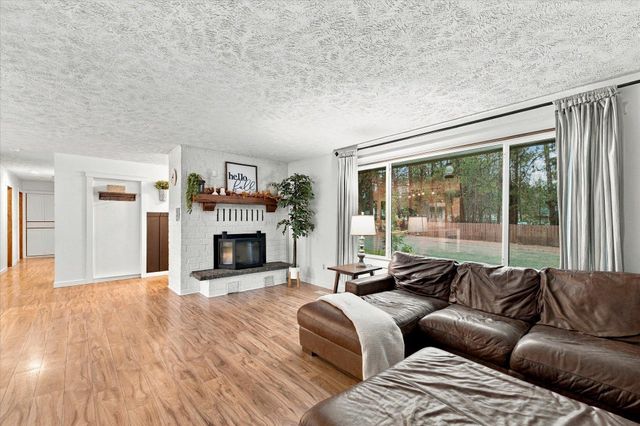2717 S Skipworth Rd, Spokane Valley, WA 99206