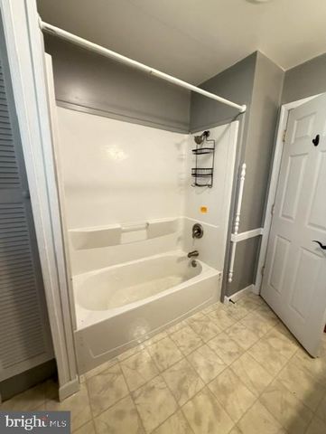 844 KNOB HILL RD, Fayetteville, PA 17222