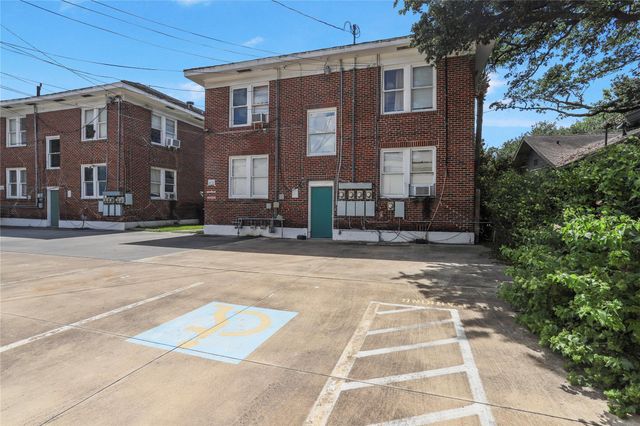 3717 Audubon Place 1, Houston, TX 77006