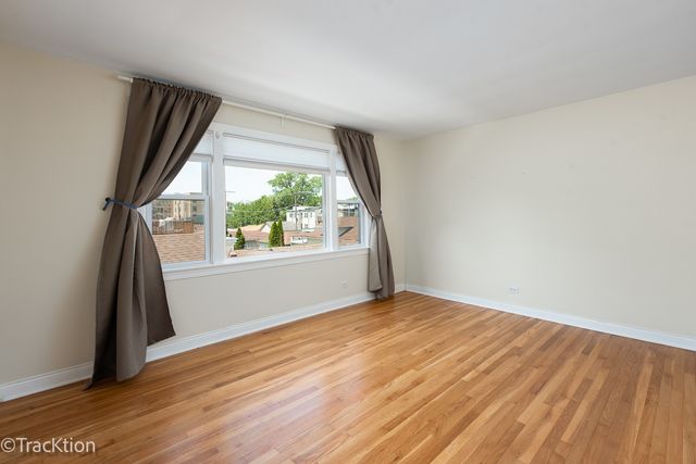 5034 W Argyle Street 2, Chicago, IL 60630