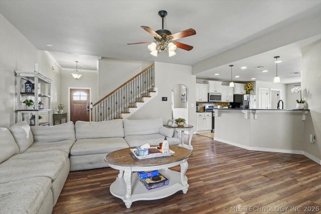 14559 S Courtney Lane, Glenpool, OK 74033