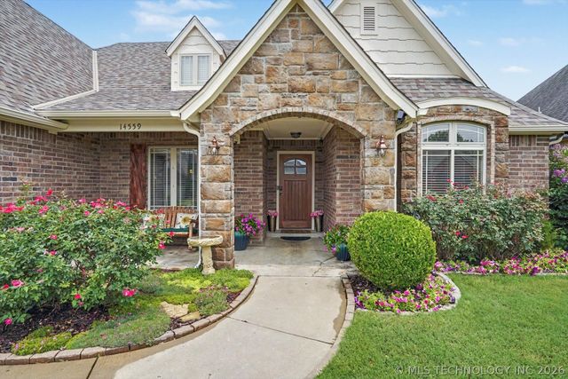 14559 S Courtney Lane, Glenpool, OK 74033