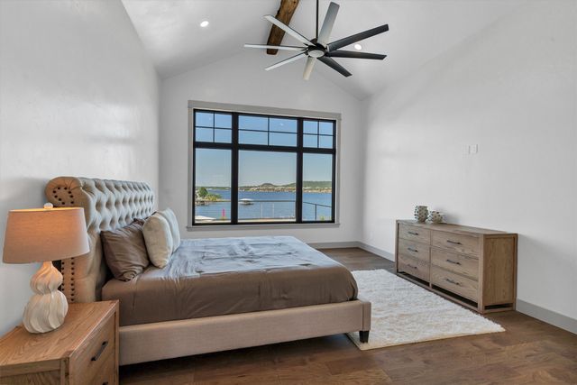 1003 Wax Wing Cove, Graford, TX 76449