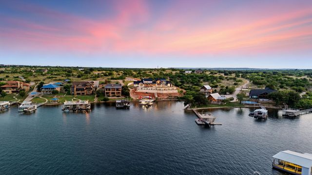 1003 Wax Wing Cove, Graford, TX 76449