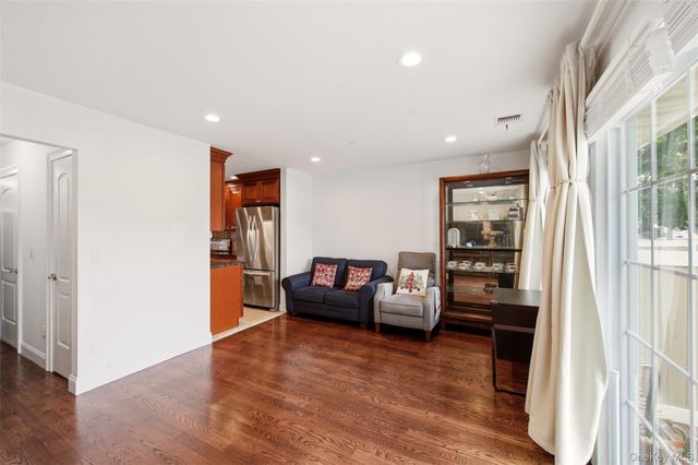 723 Carman Avenue 9, Westbury, NY 11590