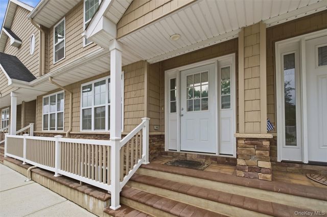 723 Carman Avenue 9, Westbury, NY 11590