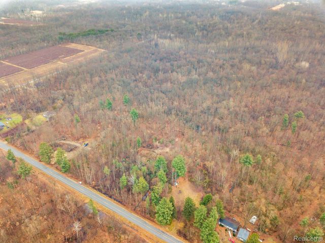 40609 76TH Street, Covert Township, MI 49043
