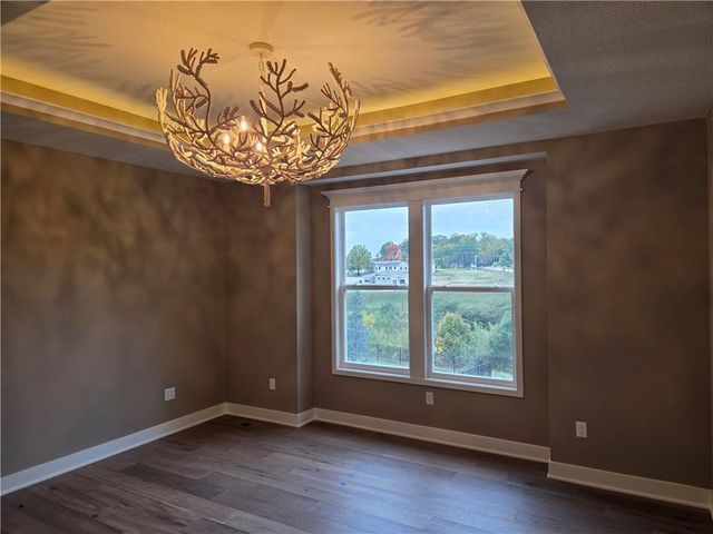 7238 Richards Drive, Shawnee, KS 66216
