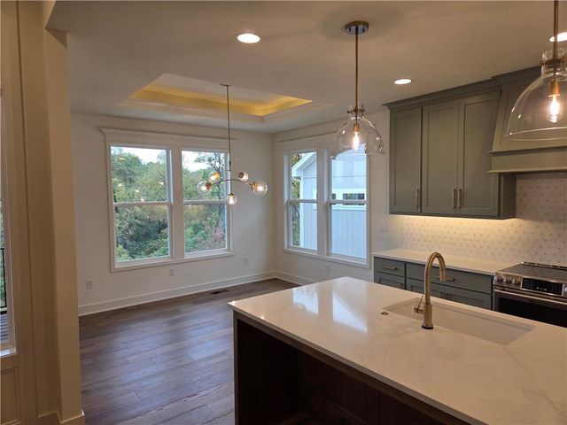 7238 Richards Drive, Shawnee, KS 66216